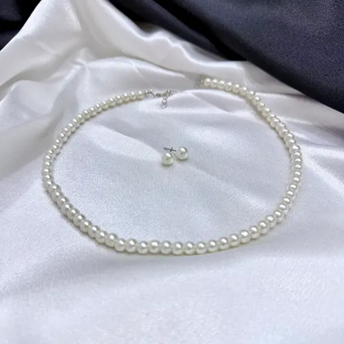 Pearl Chain